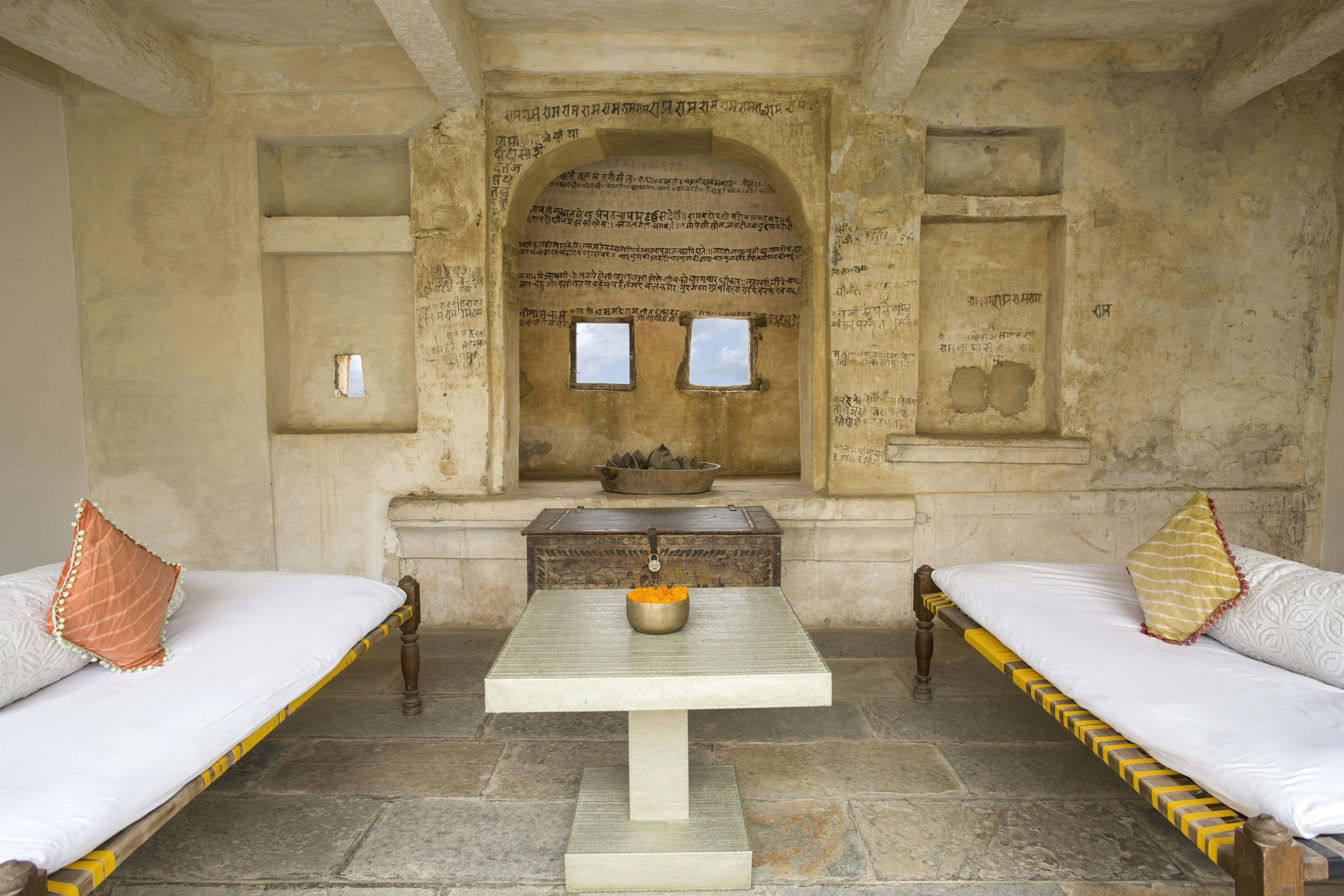 RAAS DEVIGARH(Formerly - DEVI GARH BY LEBUA) 13/70