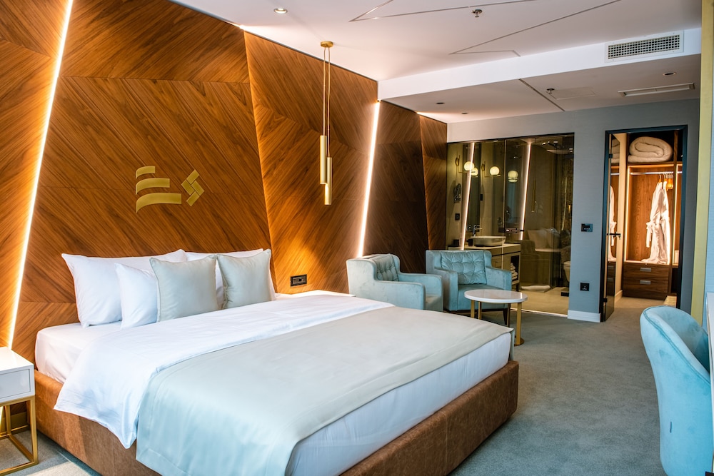 Hotel Pupin 16/52