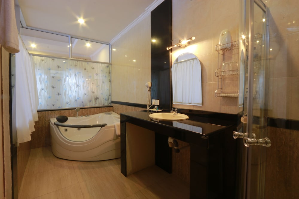 Bintan Agro Beach Resort Spa 35/36