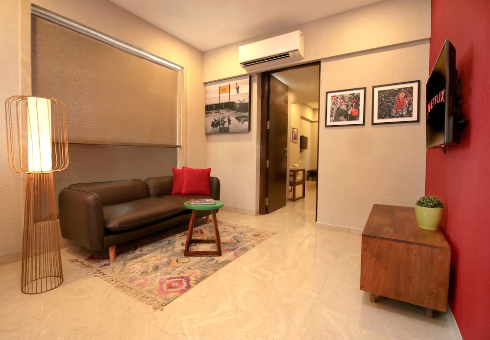 Theory9 Premium Serviced Apartments Khar 26/50