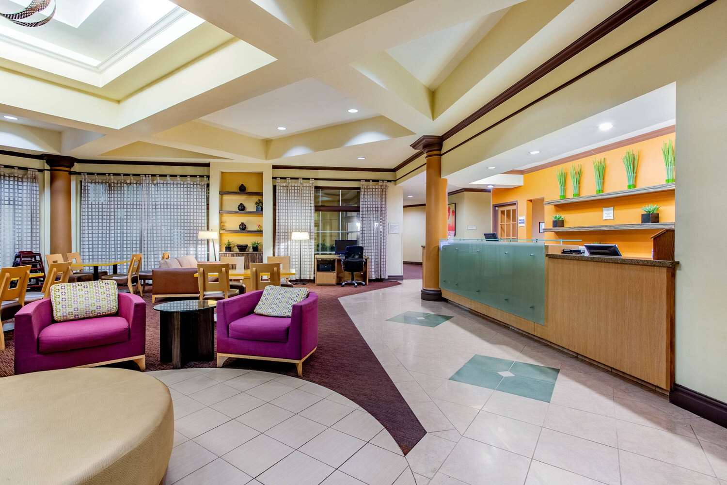 La Quinta Inn & Suites by Wyndham Raleigh/Durham Southpoint 11/38