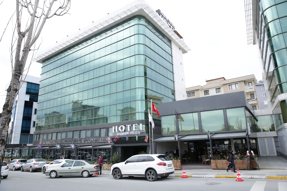 The Hera Platinum Hotel 48/50