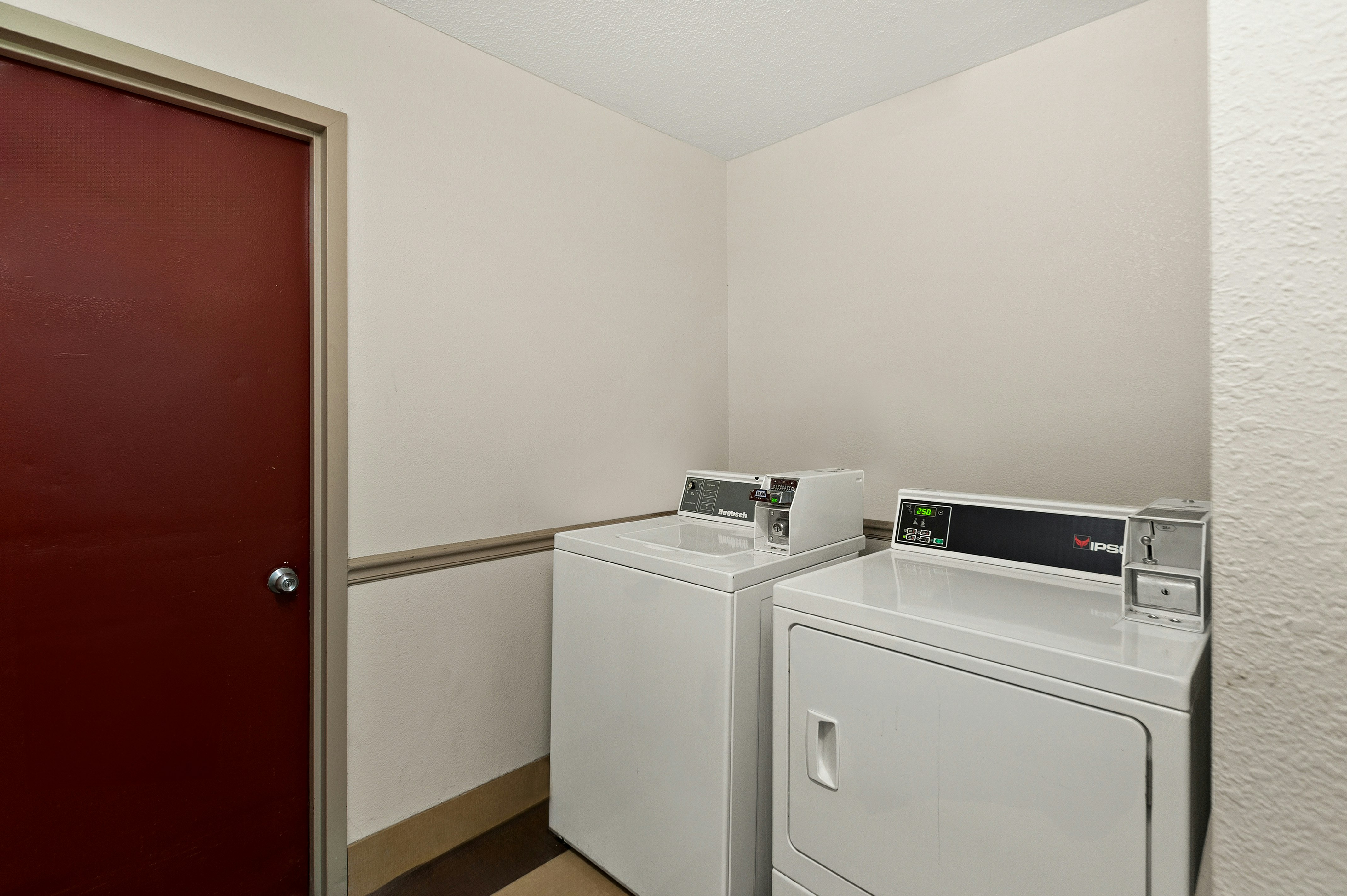 Days Inn Martinsburg 23/24