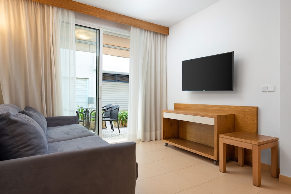 Hotel Cala Bona 55/72