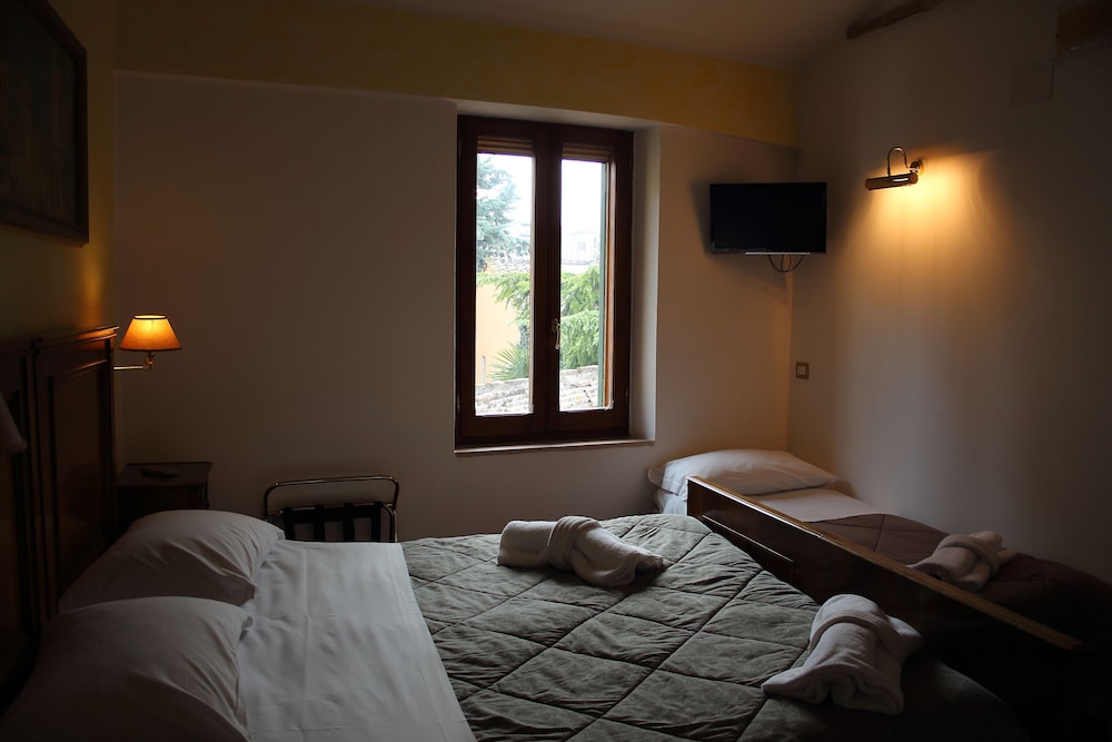 Primavera Mini Hotel 38/63