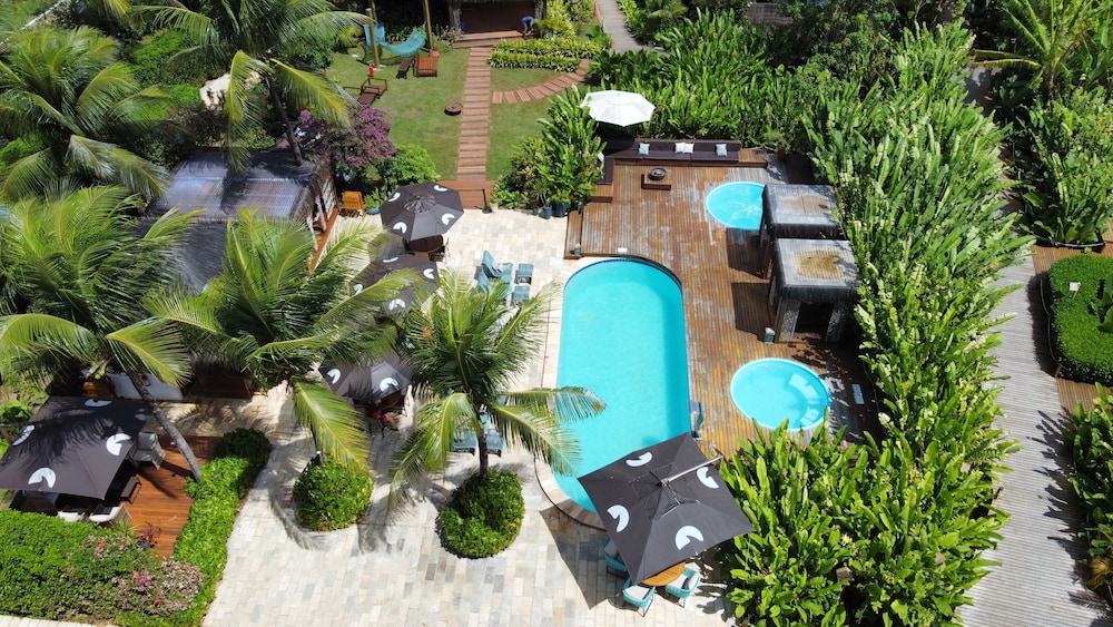 Dolphin Villa Hotel 44/50