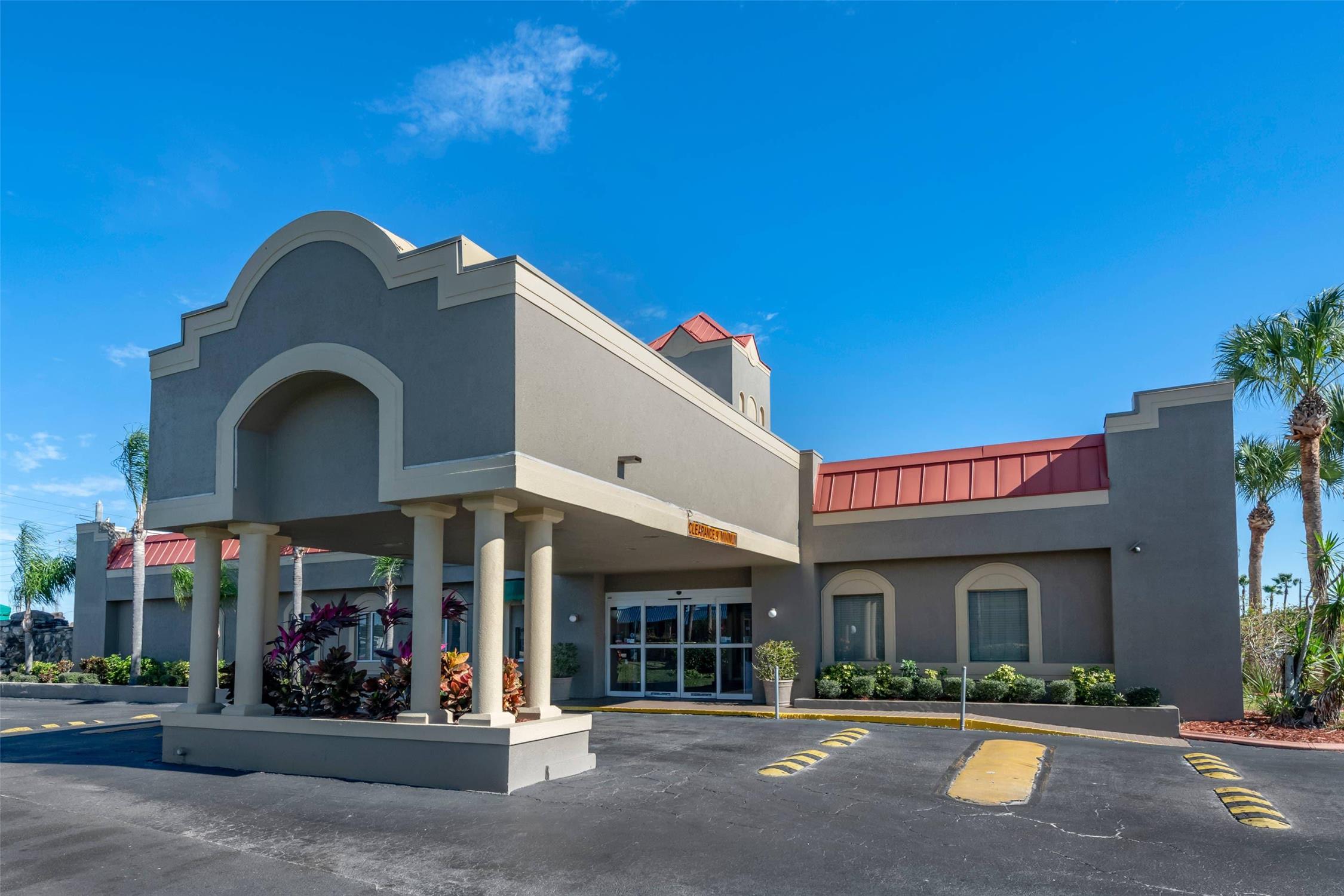 Quality Inn Kennedy Space Center 4/47