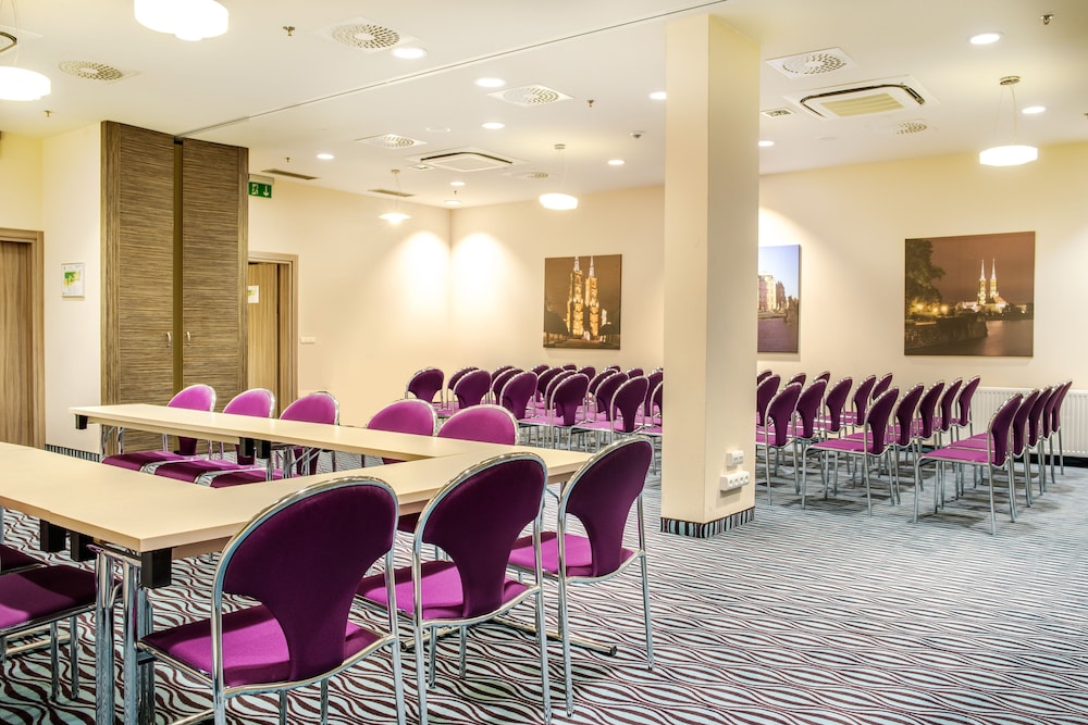 Hotel Ibis Styles Walbrzych 59/70