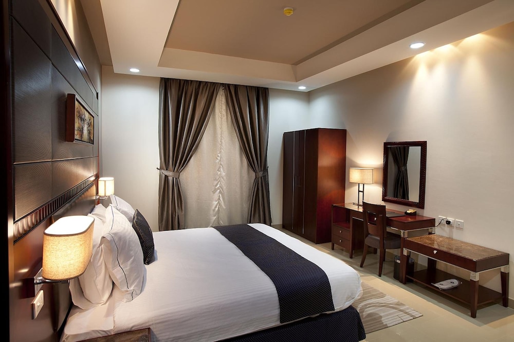 انتور للشقق المفروشة(Intour Qurtoba Hotel Suites) 14/34