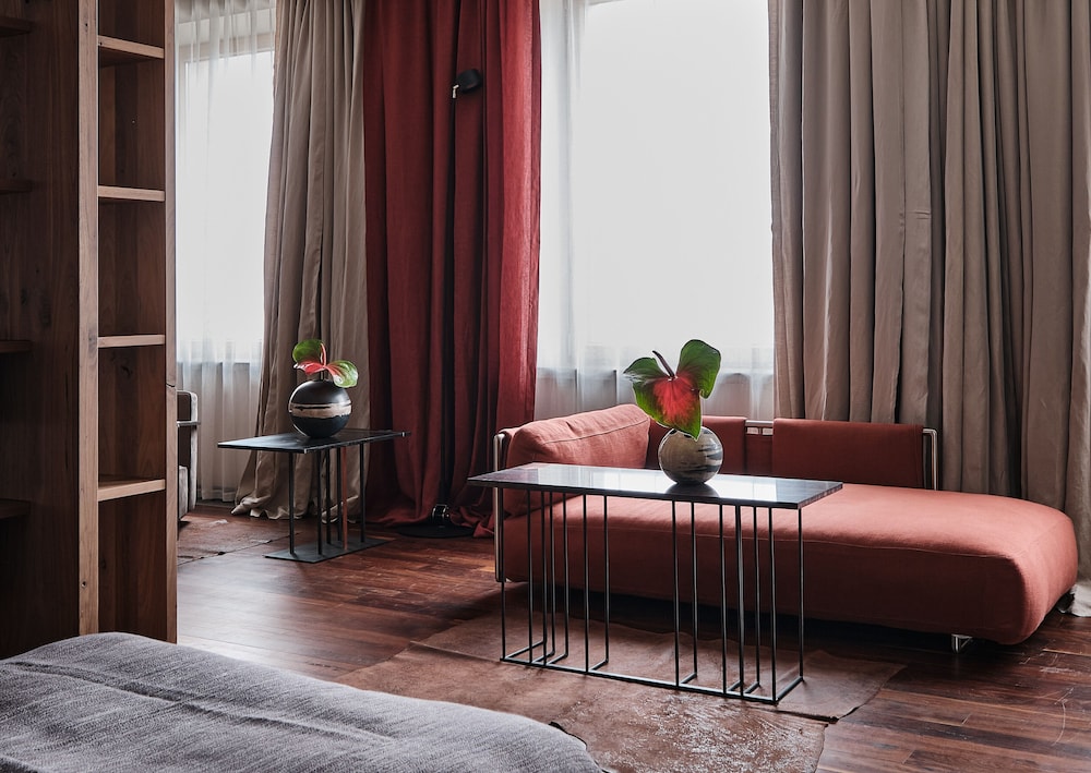 Hotel Warszawa 47/70