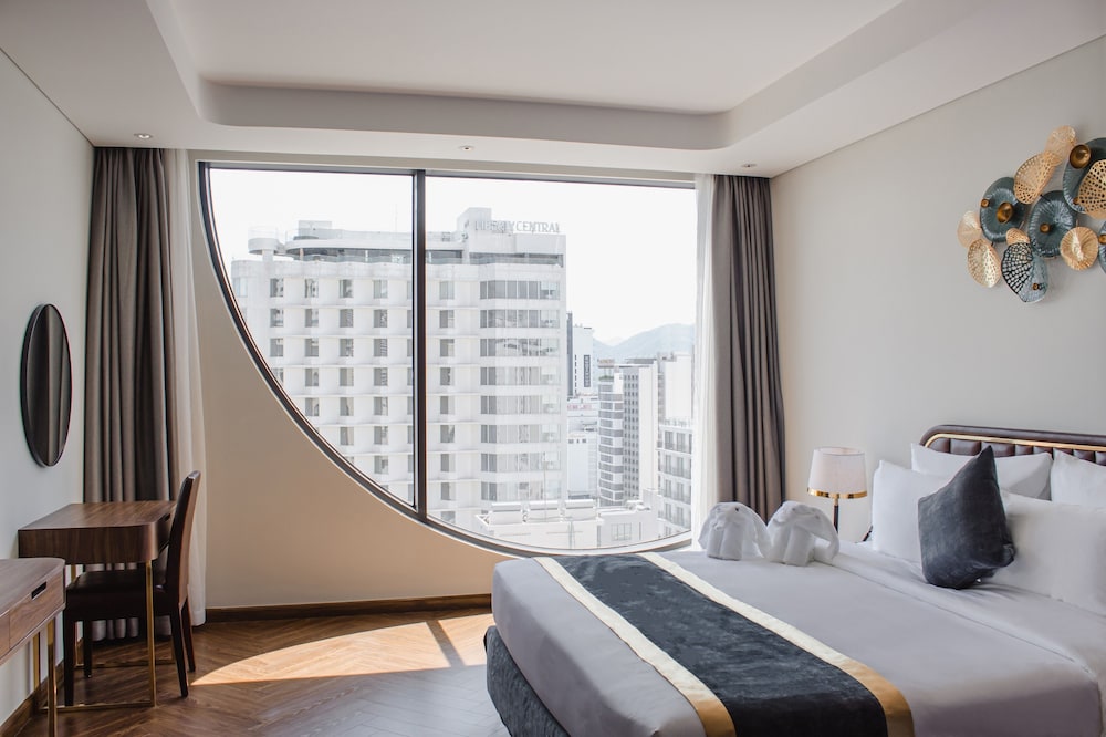 GRAND TOURANE NHA TRANG HOTEL 13/50