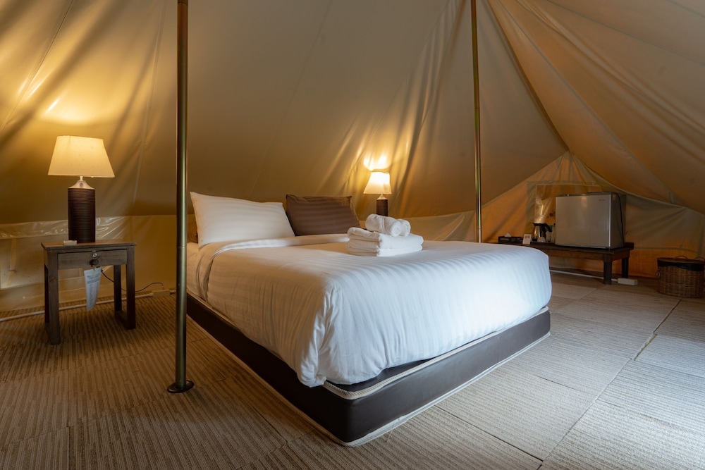 Mekong, Deluxe, Tent, Queen Bed