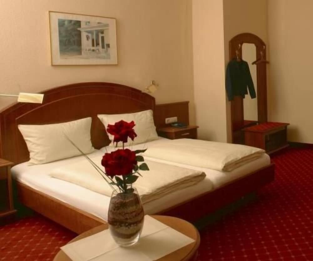 Hotel Schweizer-Hof Baden Baden 10/26