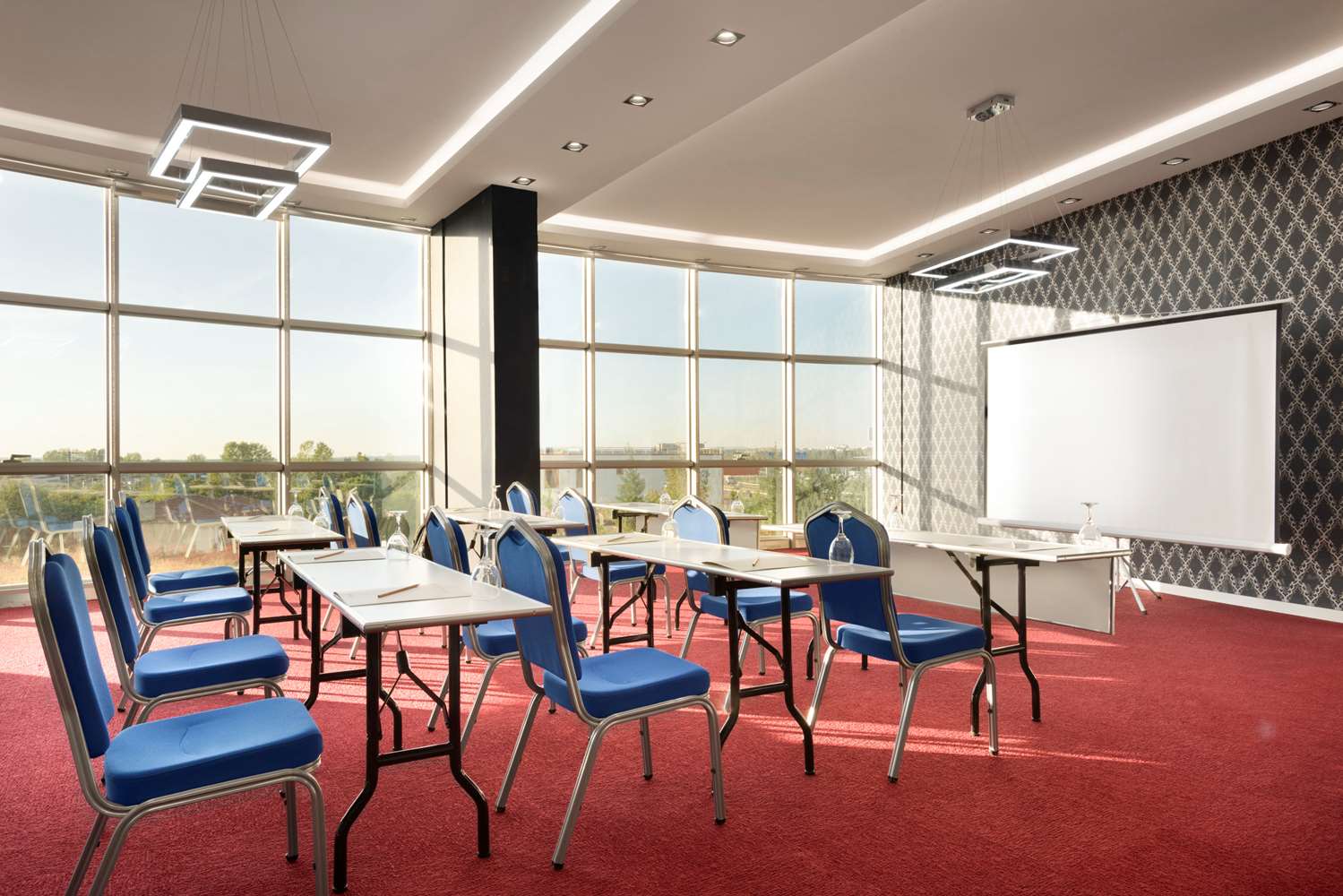 Ramada Hotel & Suites by Wyndham Edirne 35/41