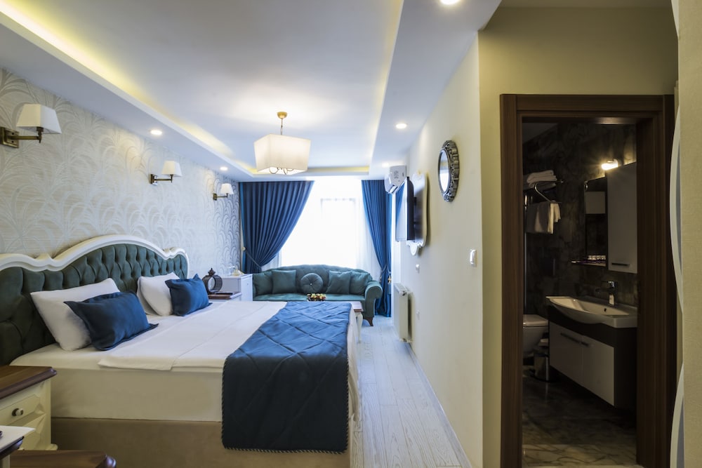 Andalouse Airport Suite Hotel 29/50