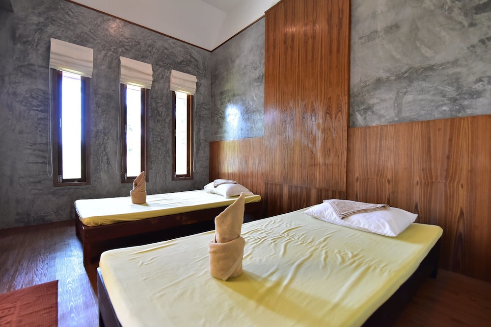 Mook Lamai Resort And Spa 30/75