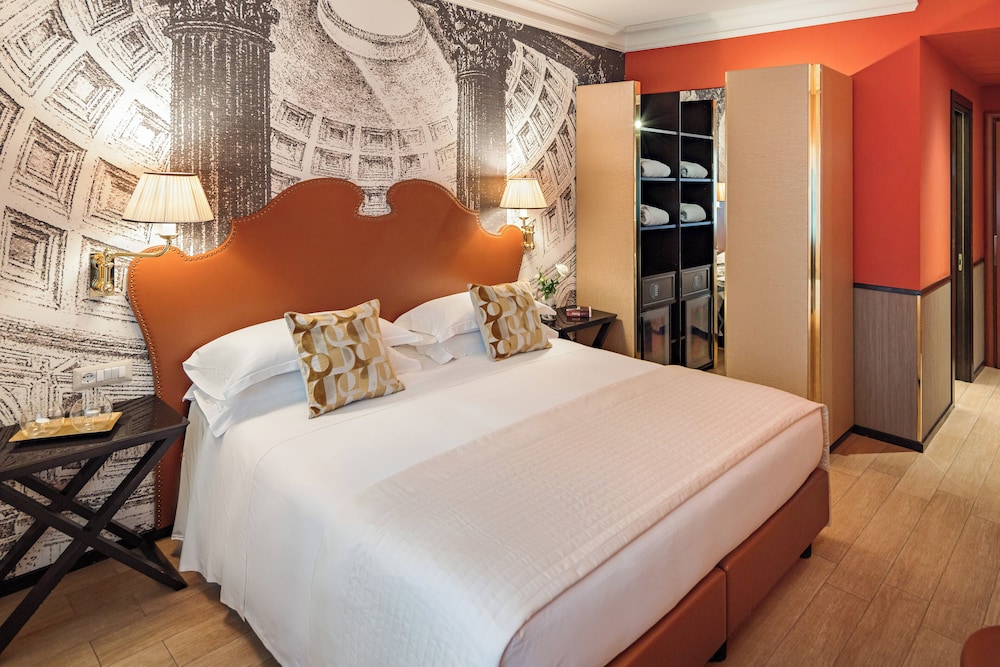 SUPERIOR, DOUBLE OR TWIN BED
