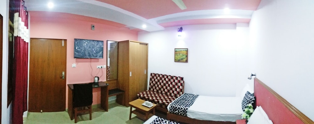 Airport Sky Inn 6/60