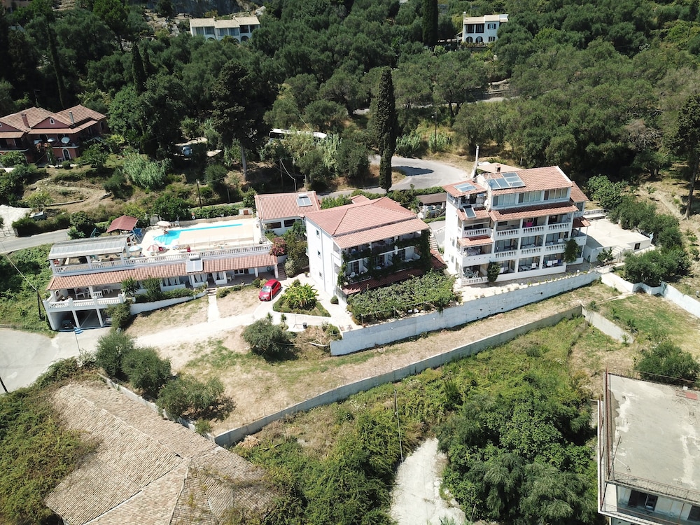 Andromaches Holiday Apartments photo4