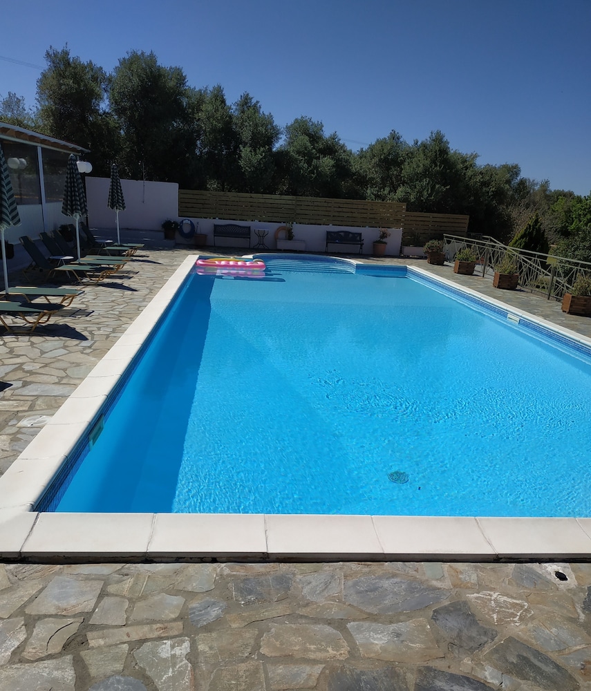 Panorama Fanari Studios Apartments 51/77