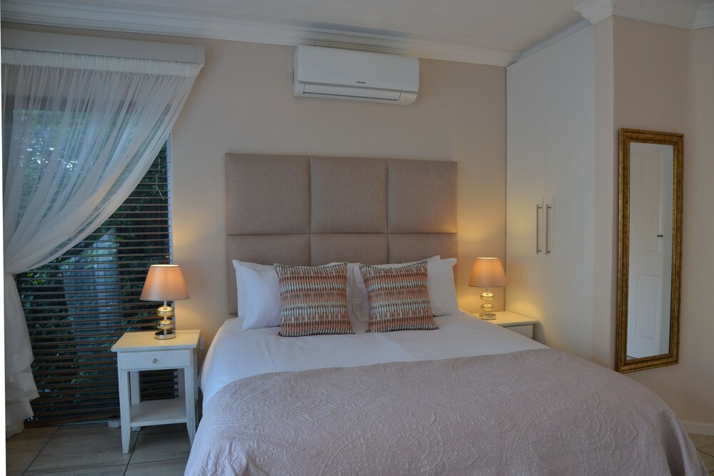 The Shore House 5/49