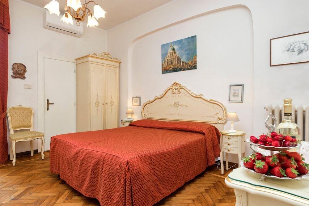 Villa Albertina 12/24