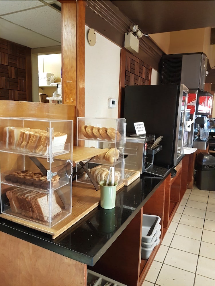 Quality Inn Merritt 47/57