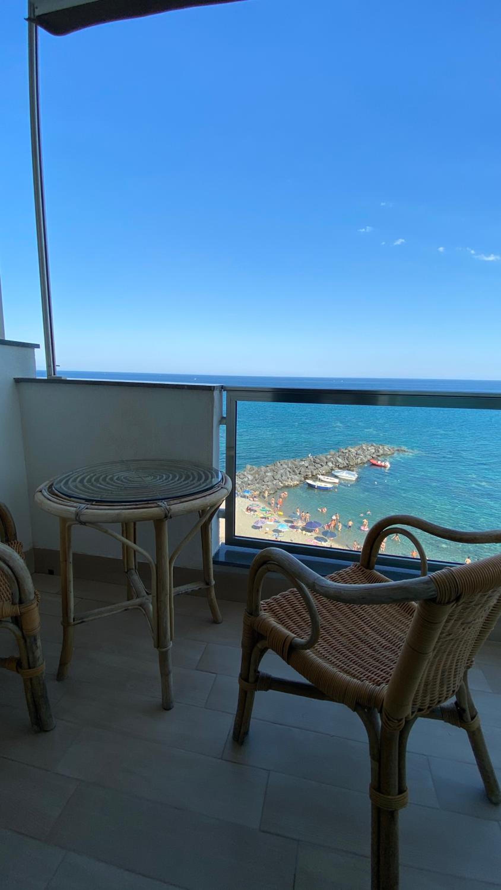 ApartHotel Tysandros 44/50
