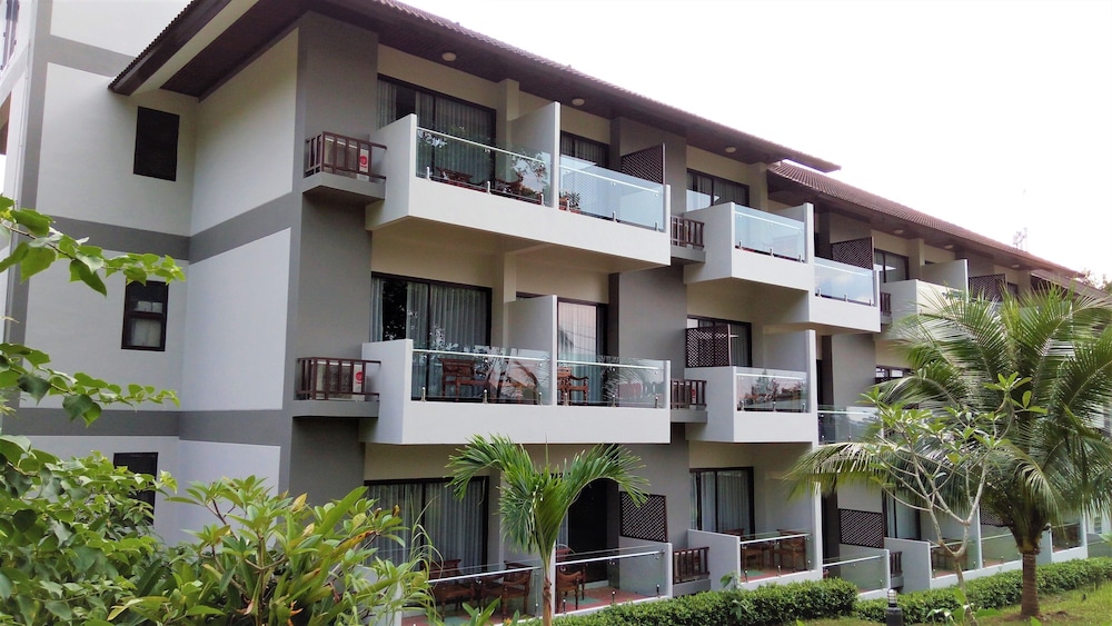 Chang Buri Resort And Spa 1/46