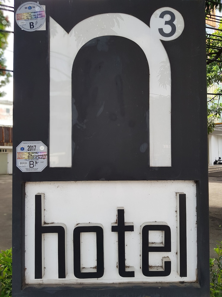N3 Hotel Zainul Arifin 10/37