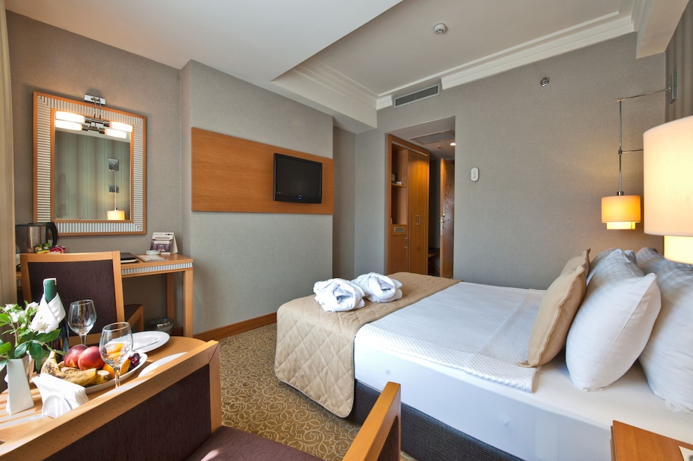 Grand S Hotel 15/56