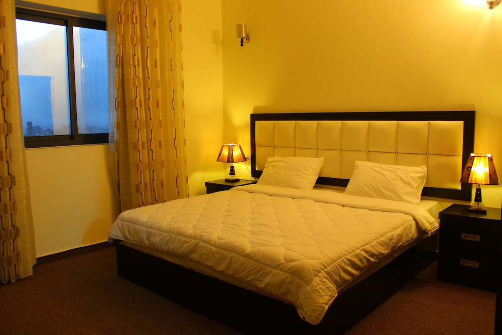 Abu Mazen Hotel 7/37
