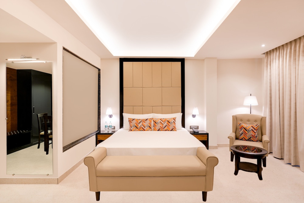 HOTEL SURENDRA VILAS 22/50