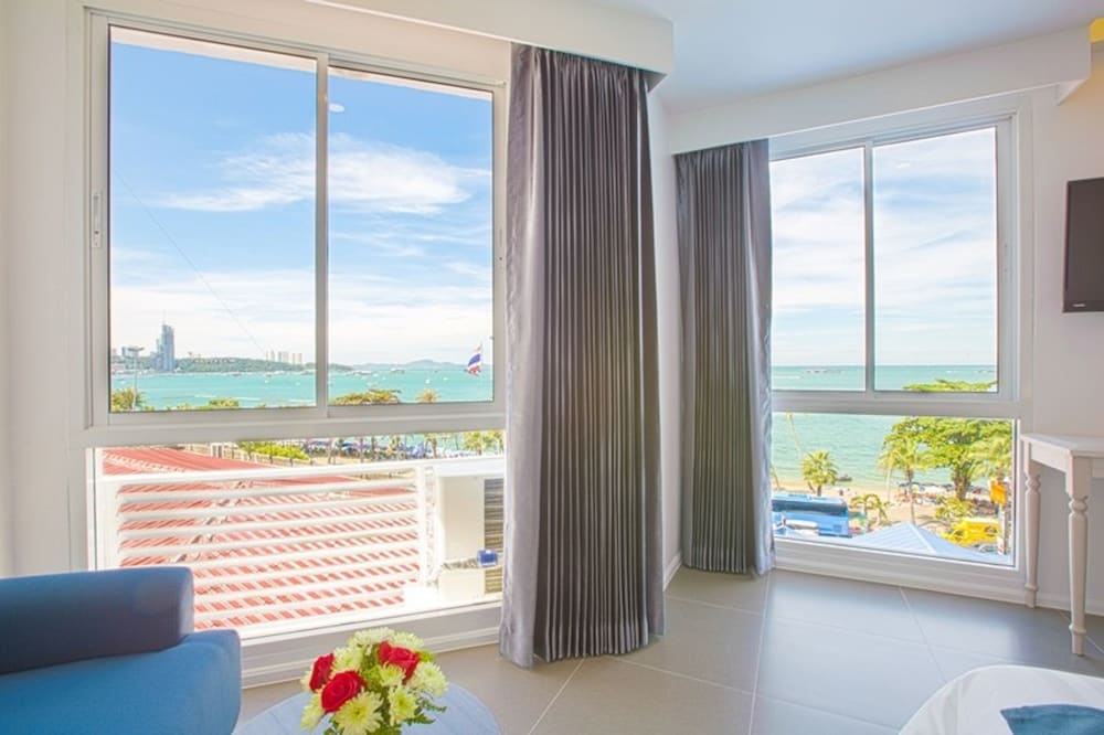 Flipper Lodge Hotel Pattaya 29/48