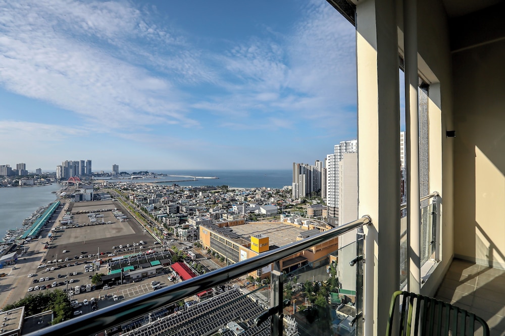 Hotel Around Sokcho 53/62