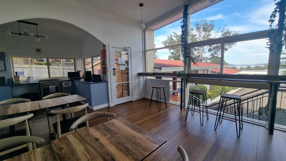 Waterview Gosford Motor Inn 53/72