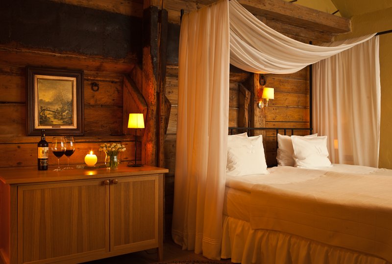 THE THREE SISTERS HOTEL 13/23