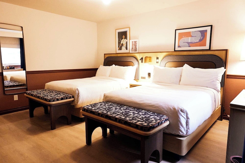 Union Hotel Toronto 27/58