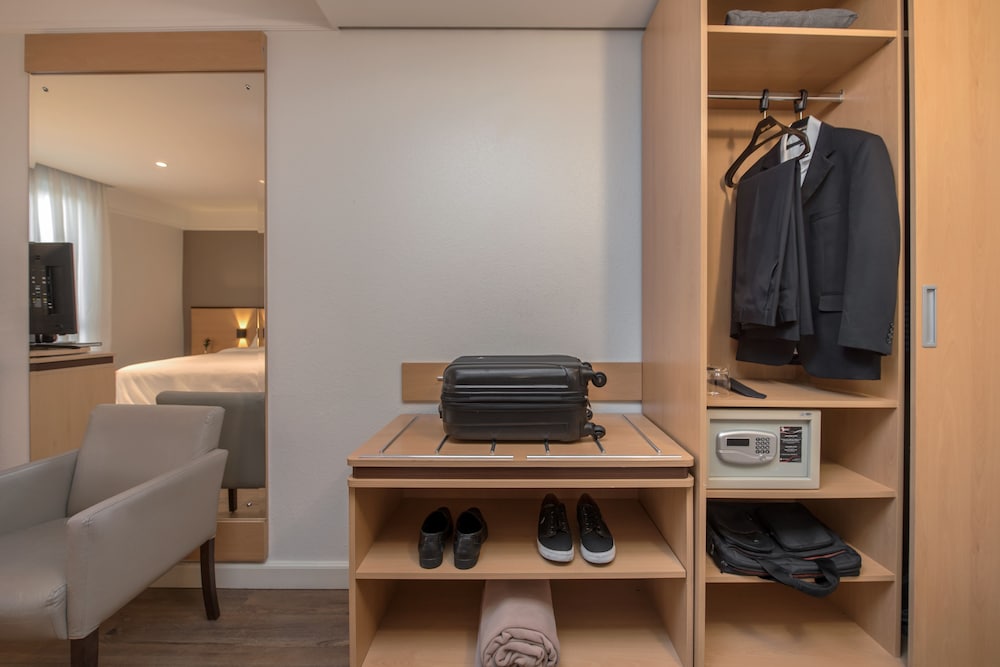 Hotel Intercity Caxias do Sul 55/66
