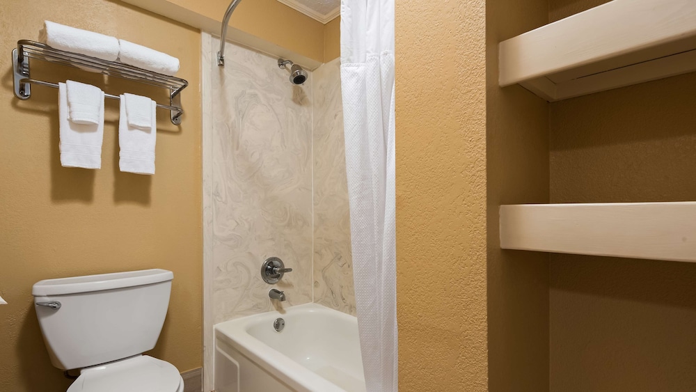 SureStay Plus by Best Western Covington 13/33