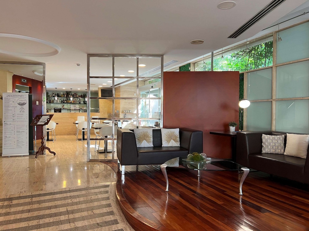 Vilana Hotel 61/70