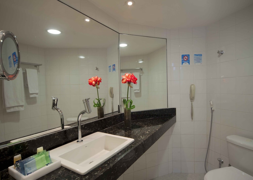 Hotel Euro Suite Recife Boa Viagem By Nacional Inn 25/69