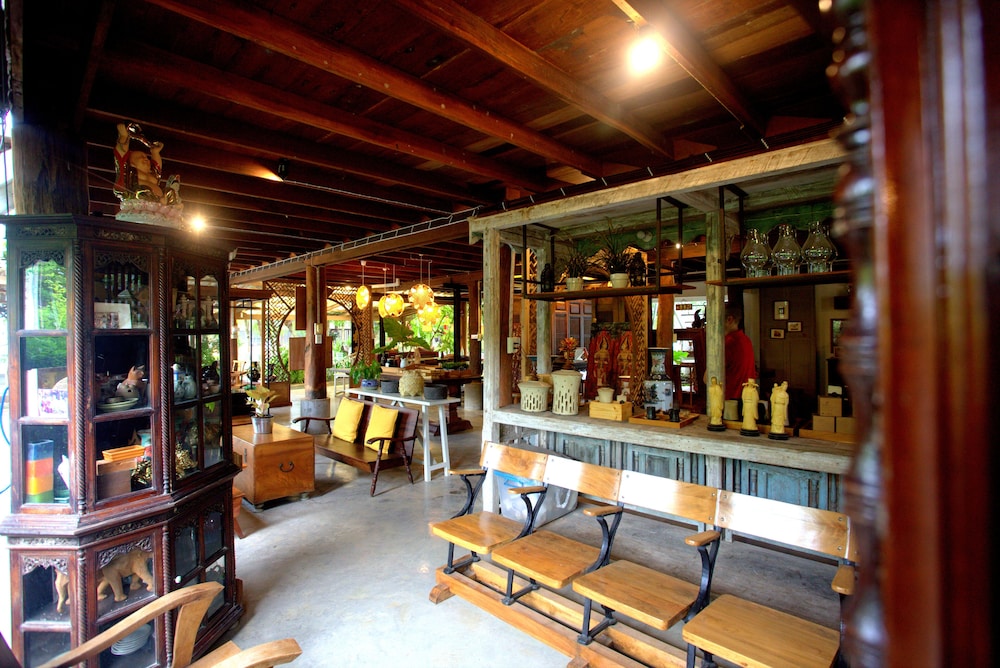 Tharaburi Resort Sukhothai 7/77