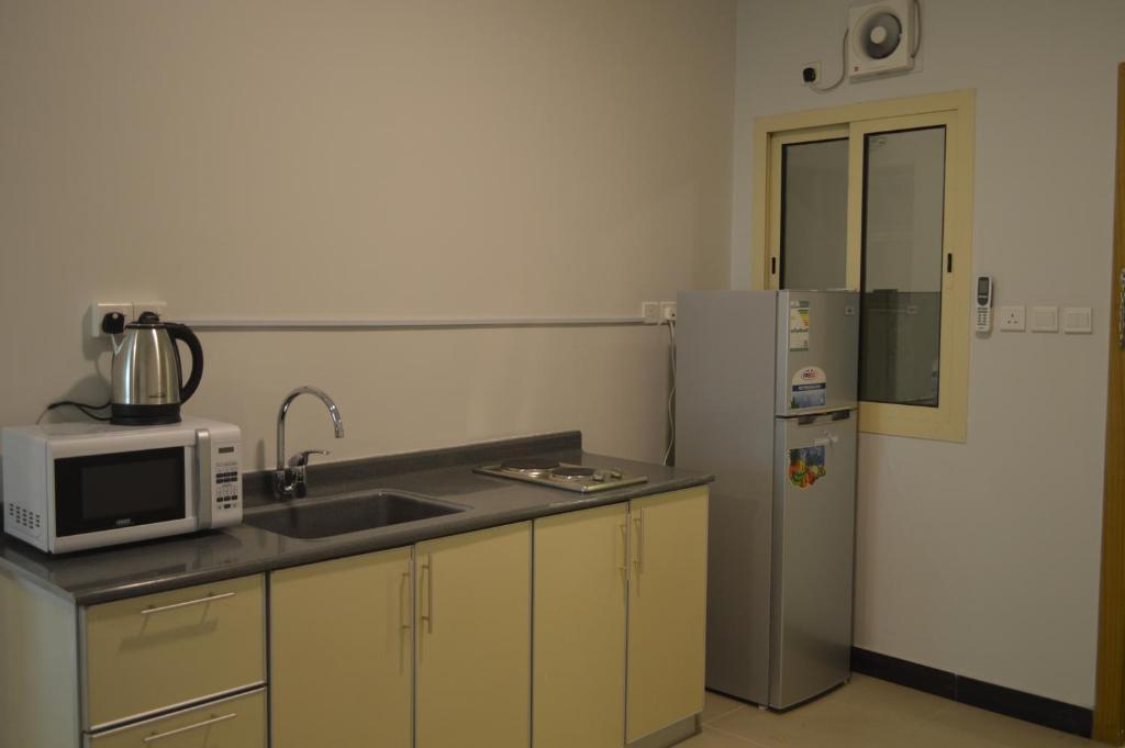إطلالة الشرفة ٣(Terrace View 3 - Serviced Apartments) 25/25