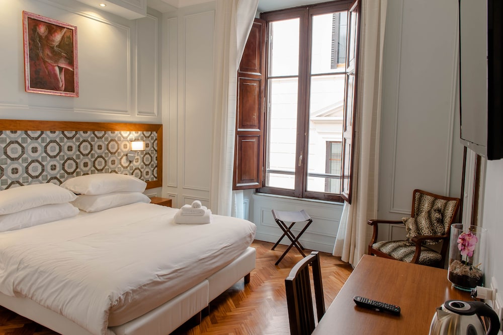 Navona Central Suites 9/50