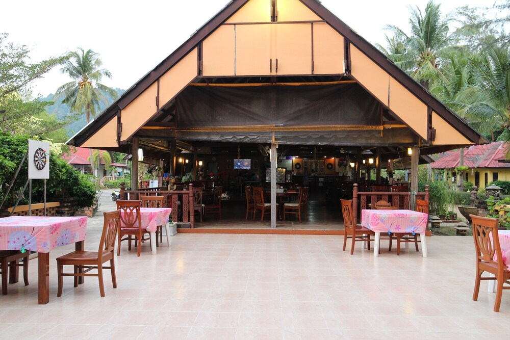 Lanta Villa Resort 39/58