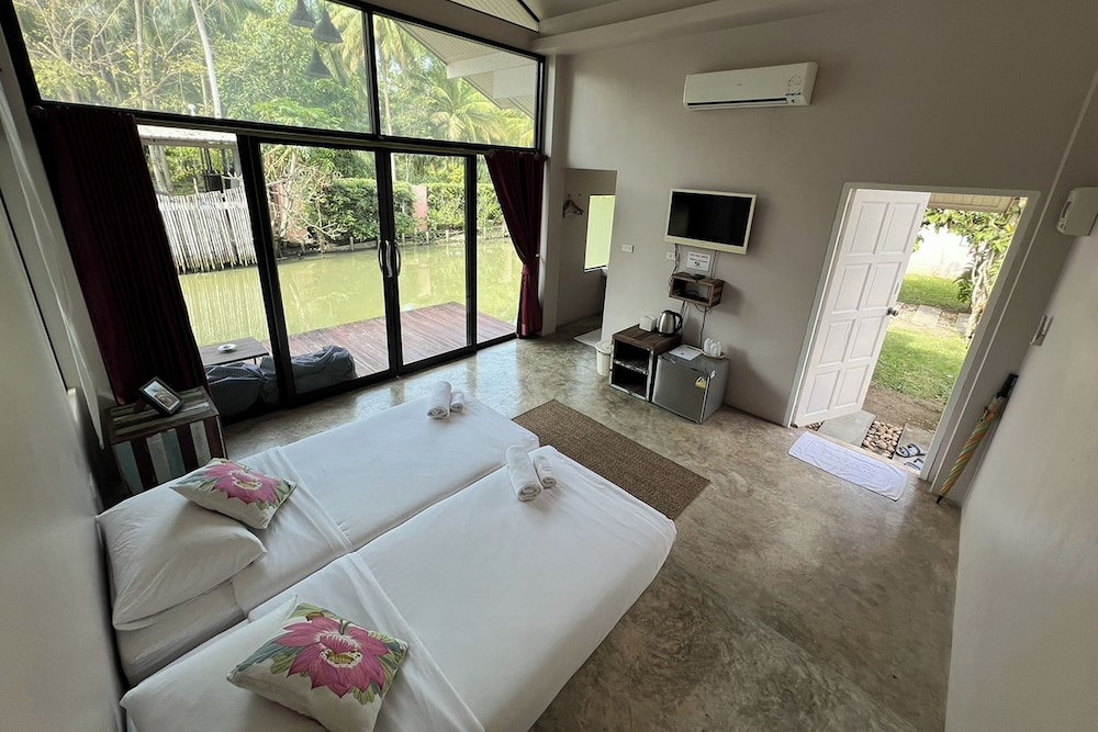 Kalacanal Resort 11/50