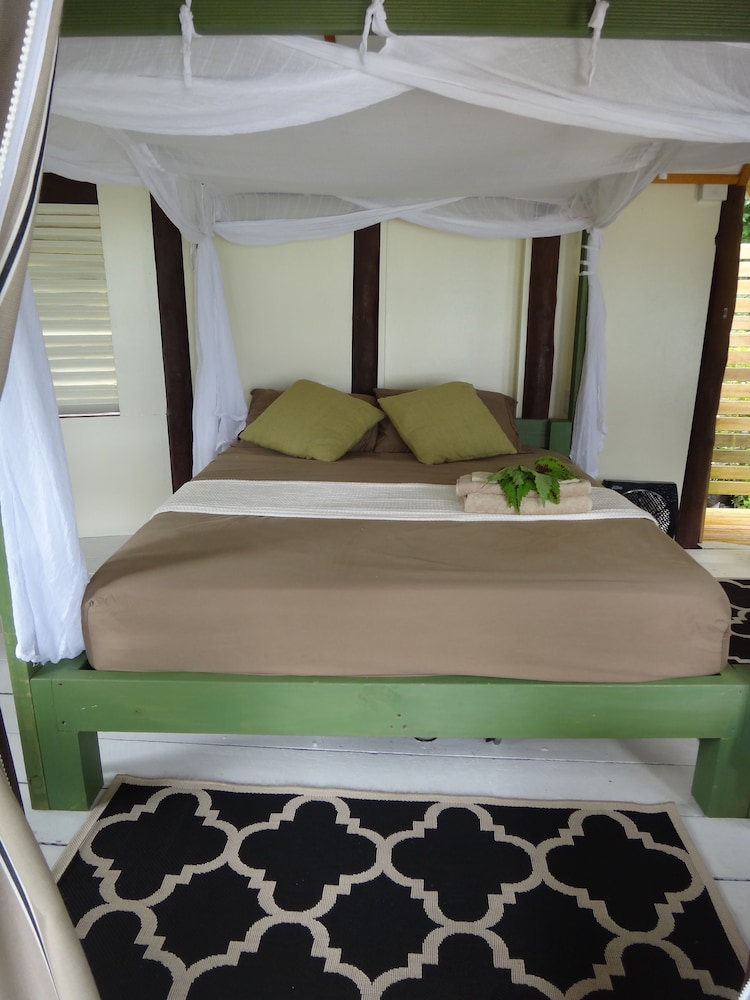 Aganoa Lodge Samoa 1/31