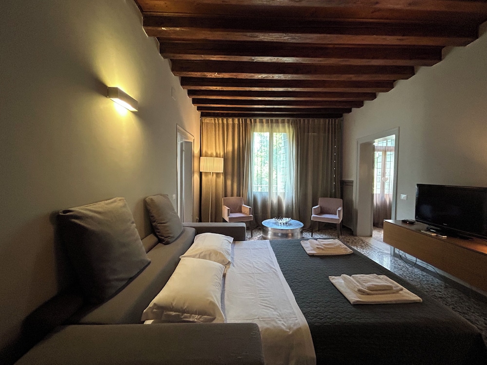 Villa Moro Lin 13/43