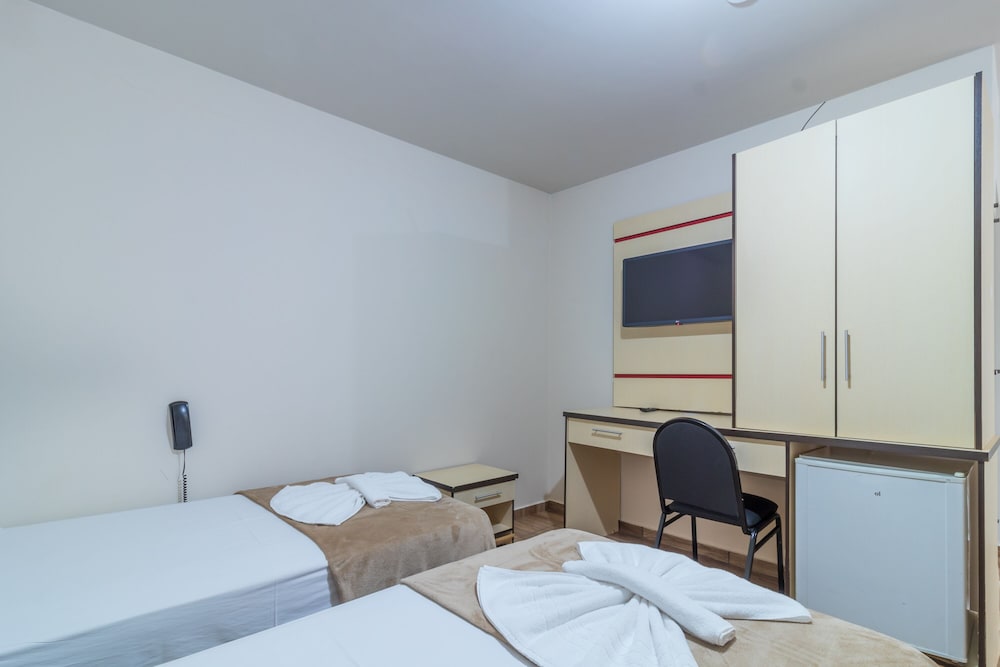 Foz Budget Hotel 27/60